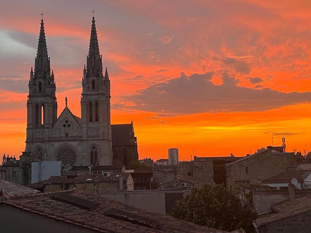 Belle Vue - Vue Exceptionnel Chartrons 2 Chambres Avec Parking Bordeaux Luaran gambar